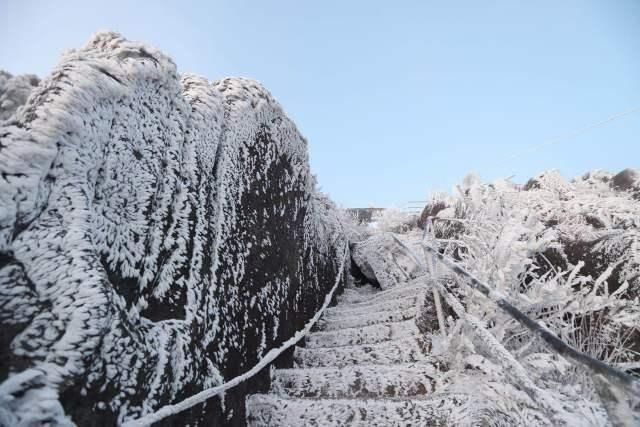 广东省 下雪广东省的罕见下雪景象