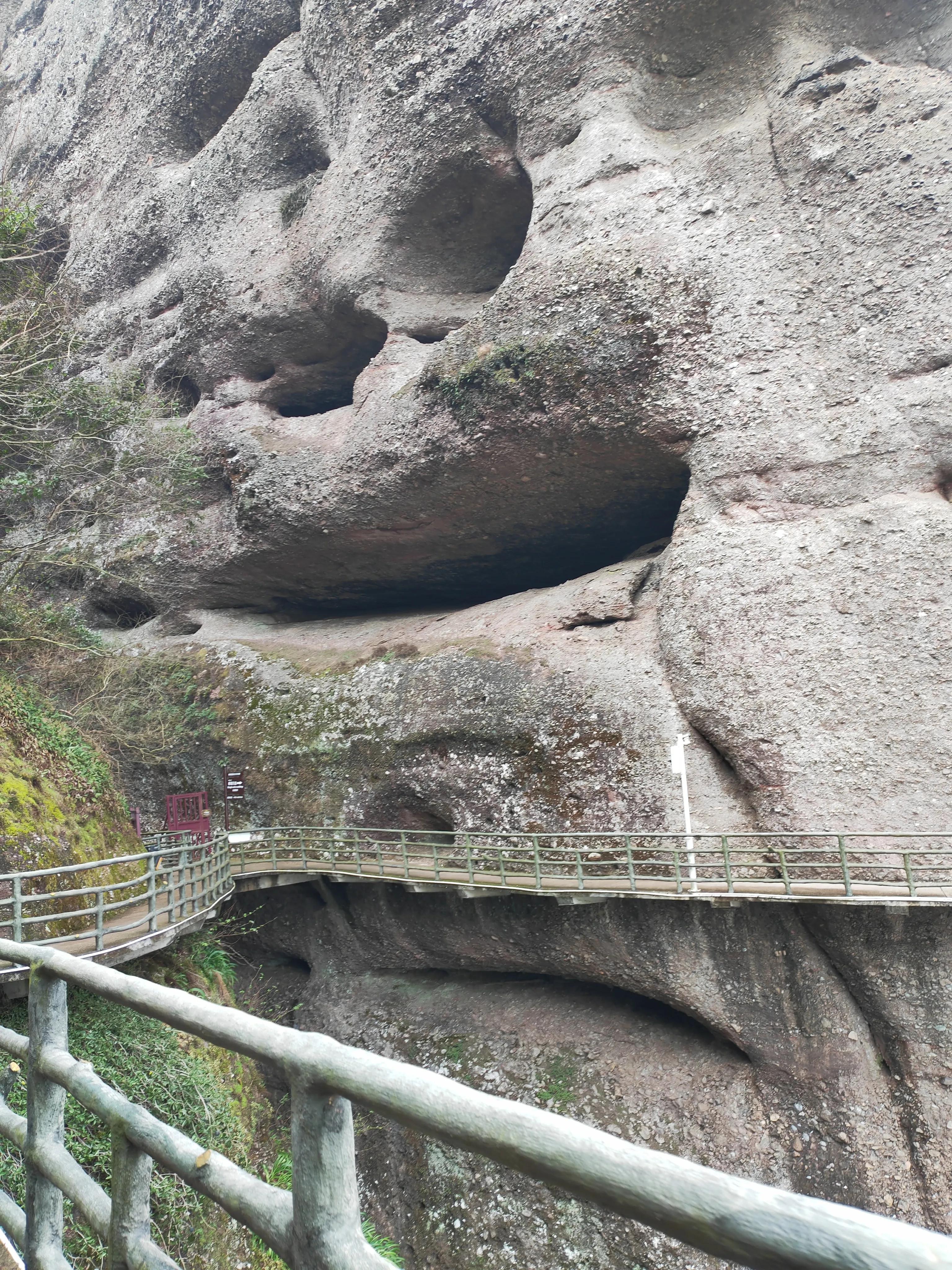 广东省河源市龙川县霍山广东省河源市龙川县霍山，自然美景与文化底蕴的交融